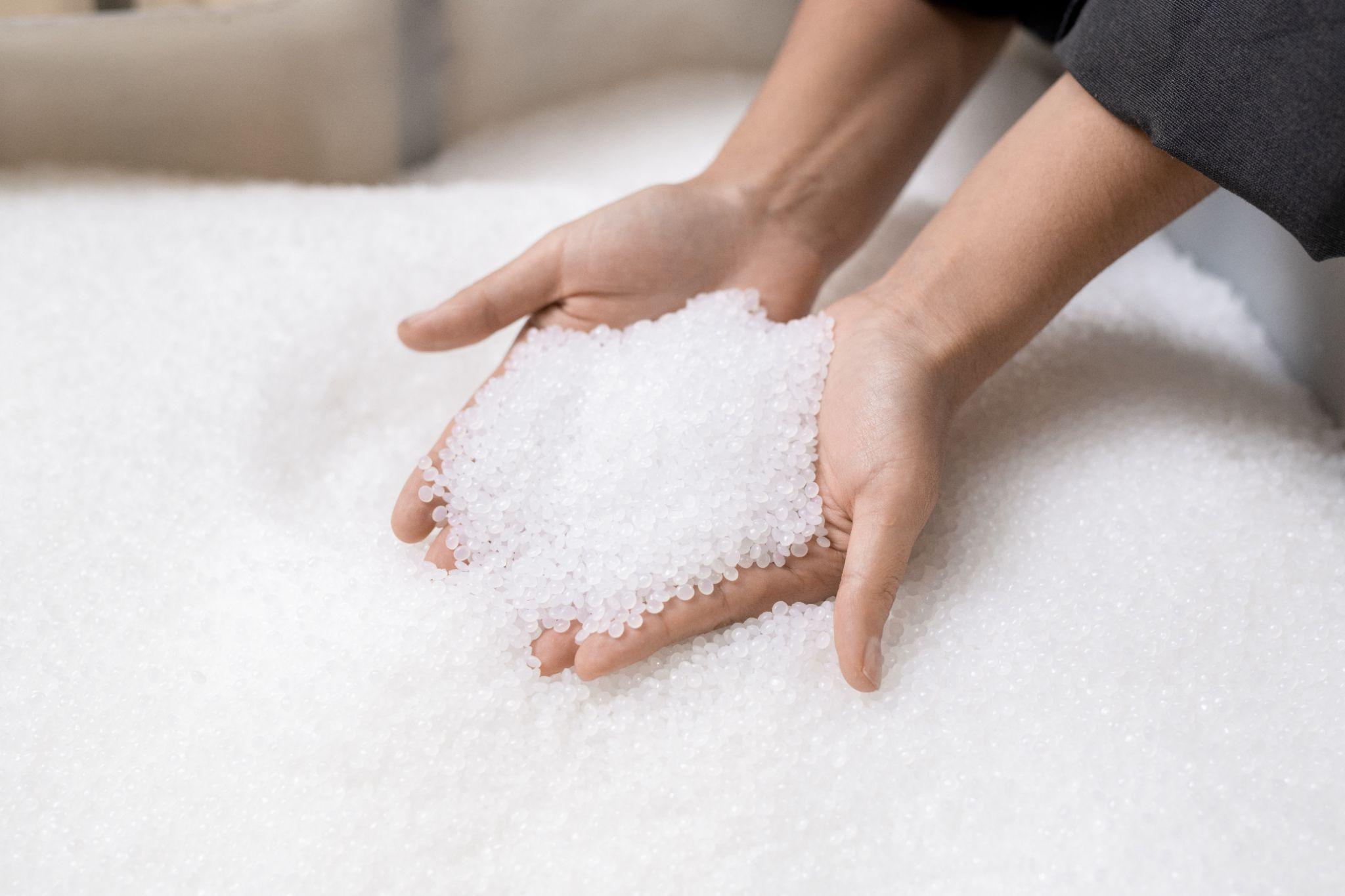 Biji plastik LDPE, metode manufaktur extrusion